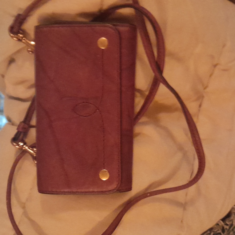 Frye cherry crossbody wallet euc lily - Picture 4 of 7